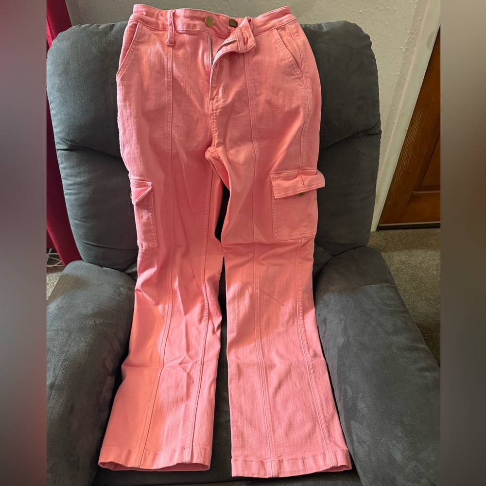 EUC Judy Blue High Rise Pink Garment Dyed Cargo Straight Leg Jeans. Size 1/25